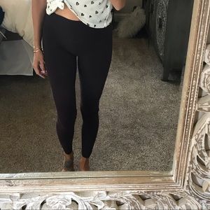 Lululemon Align size 6 full length yoga pants